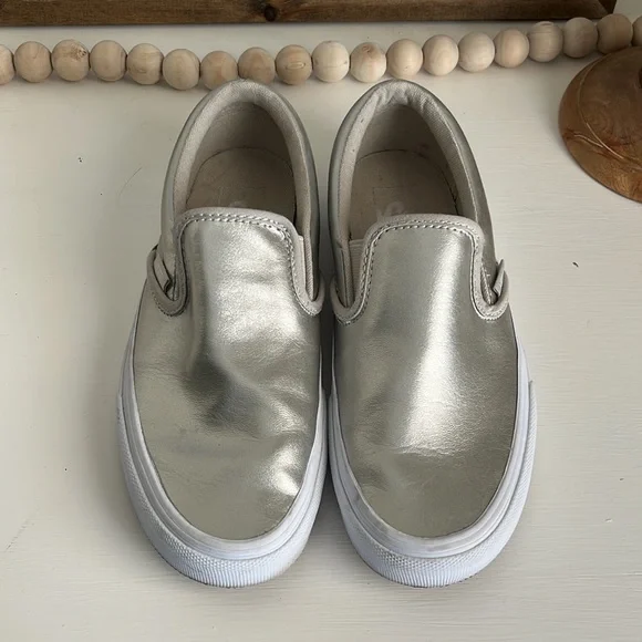 VANS Classic Slip-On Metallic Leather Silver/True White Size 6 - Picture 5 of 7